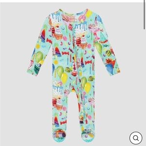 Posh Peanut - baby boy girl unisex zipper bamboo onesie birthday 0-3 months